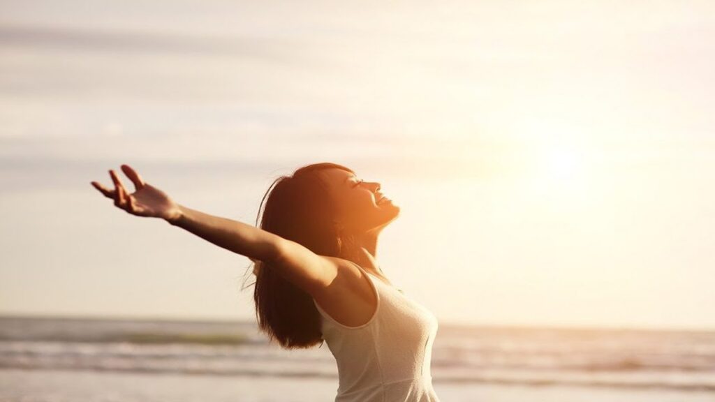 pessoa após o tratamento do Transtorno Afetivo Bipolar